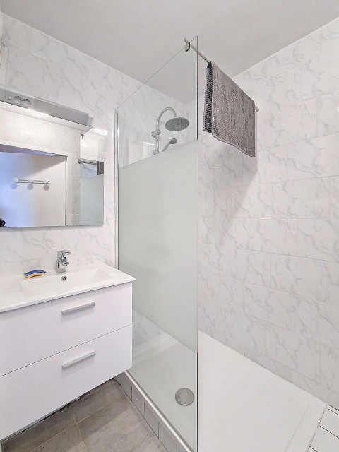 _agence-des-belleville_lv_images__lot_0000071029_10_29472048