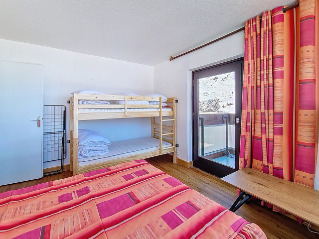 _agence-des-belleville_lv_images__lot_0000071030_08_32229590