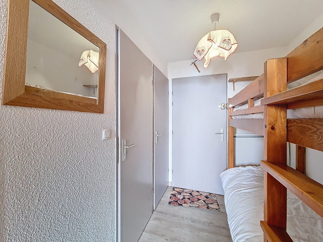 _agence-des-belleville_lv_images__lot_0000071039_09_30097038