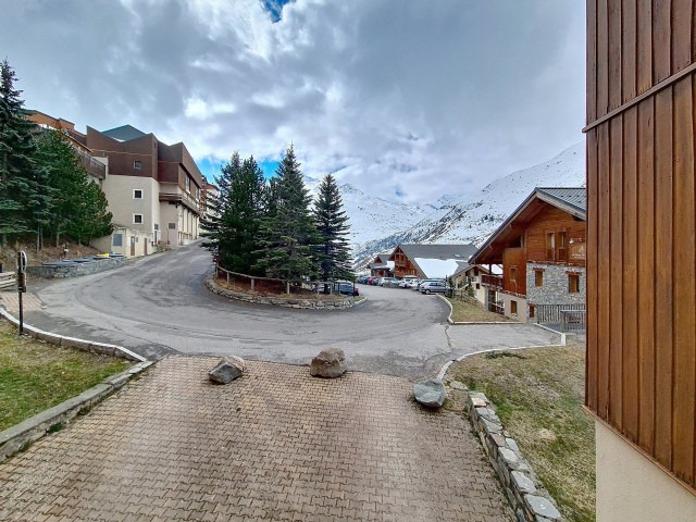 _agence-des-belleville_lv_images__lot_0000071039_12_29611292 _agence-des-belleville_lv_images__lot_0000071039_12_29611292