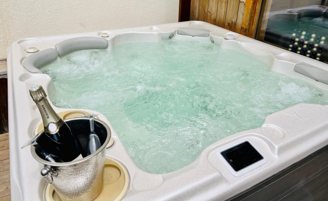 _agence-des-belleville_lv_images__lot_0000071048_10_28973730 _agence-des-belleville_lv_images__lot_0000071048_10_28973730