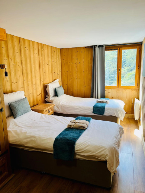 _agence-des-belleville_lv_images__lot_0000071050_09_29930278