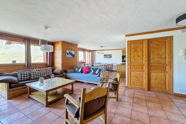 _agence-des-belleville_lv_images__lot_0000071061_02_28914818 _agence-des-belleville_lv_images__lot_0000071061_02_28914818