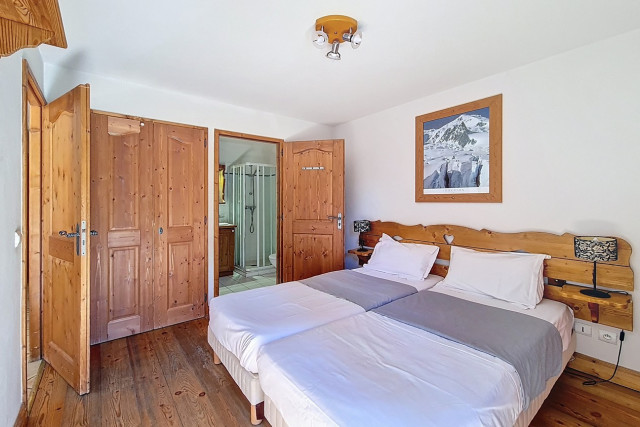 _agence-des-belleville_lv_images__lot_0000071081_09_28827140 _agence-des-belleville_lv_images__lot_0000071081_09_28827140