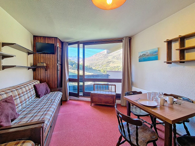 _agence-des-belleville_lv_images__lot_0000071092_01_28976237 _agence-des-belleville_lv_images__lot_0000071092_01_28976237