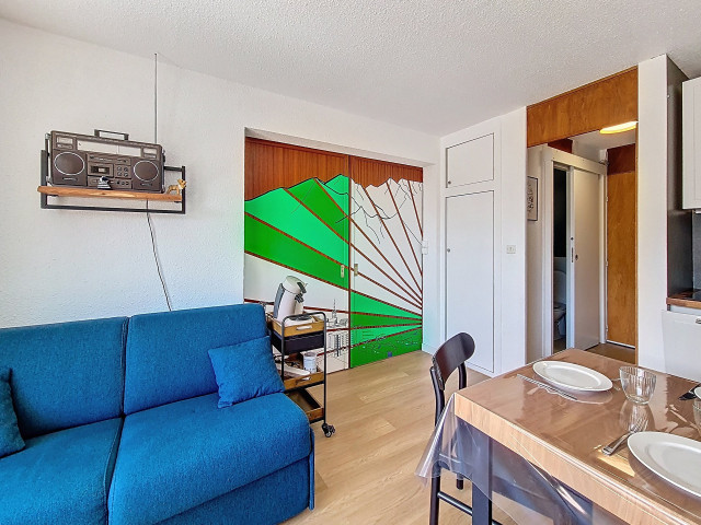 _agence-des-belleville_lv_images__lot_0000071097_05_29731041