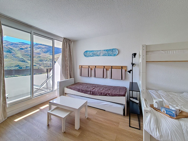 _agence-des-belleville_lv_images__lot_0000071097_12_29451261