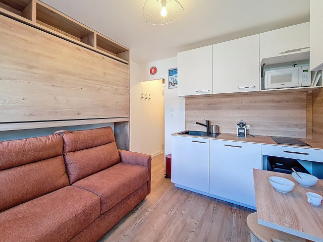 _agence-des-belleville_lv_images__lot_0000071146_04_29015701 _agence-des-belleville_lv_images__lot_0000071146_04_29015701