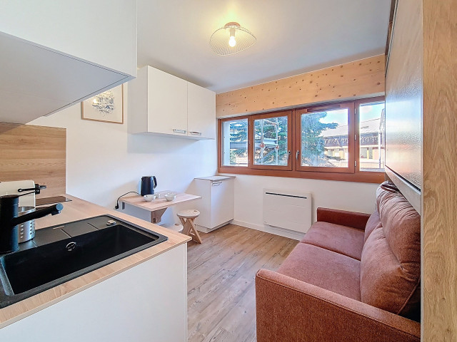 _agence-des-belleville_lv_images__lot_0000071146_07_27394088 _agence-des-belleville_lv_images__lot_0000071146_07_27394088