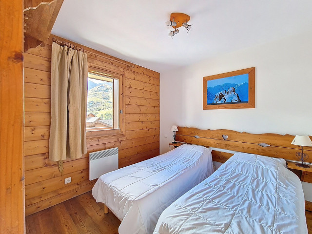 _agence-des-belleville_lv_images__lot_0000071149_08_29511584 _agence-des-belleville_lv_images__lot_0000071149_08_29511584