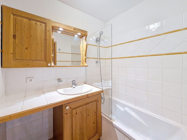 _agence-des-belleville_lv_images__lot_0000071150_09_28749369 _agence-des-belleville_lv_images__lot_0000071150_09_28749369