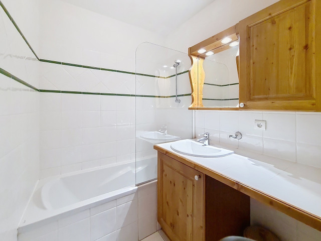 _agence-des-belleville_lv_images__lot_0000071166_13_29231995