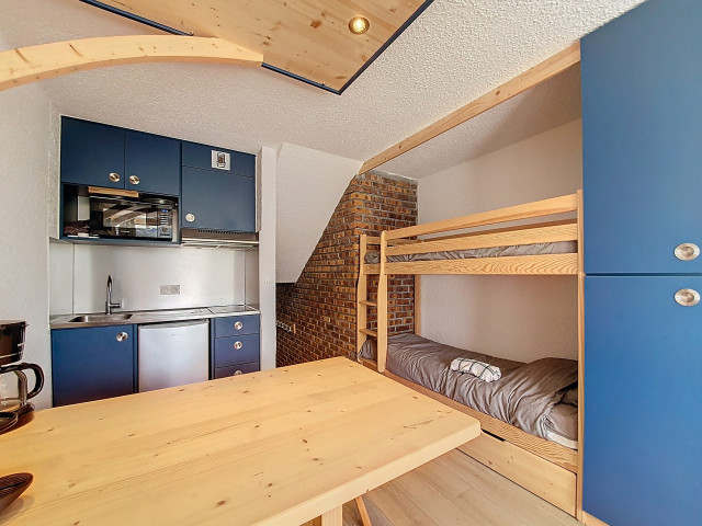 _agence-des-belleville_lv_images__lot_0000071185_03_30188241