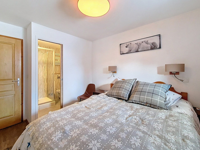 _agence-des-belleville_lv_images__lot_0000071217_13_30813251