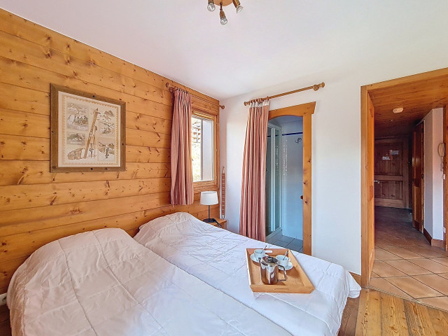 _agence-des-belleville_lv_images__lot_0000071224_10_29431216 _agence-des-belleville_lv_images__lot_0000071224_10_29431216