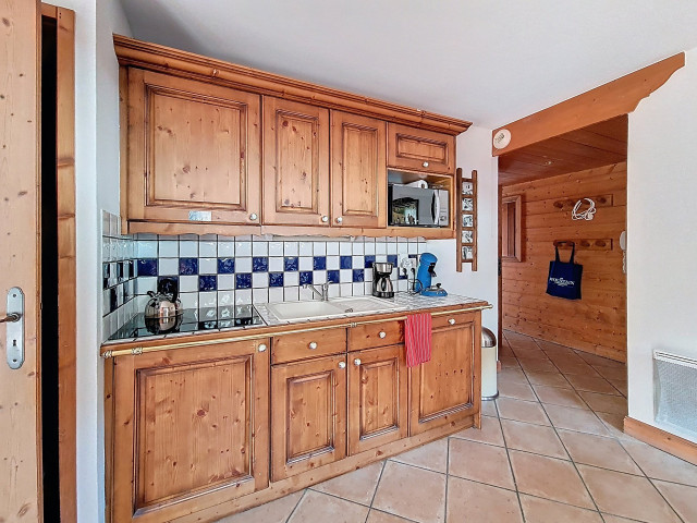 _agence-des-belleville_lv_images__lot_0000071227_08_28935640 _agence-des-belleville_lv_images__lot_0000071227_08_28935640