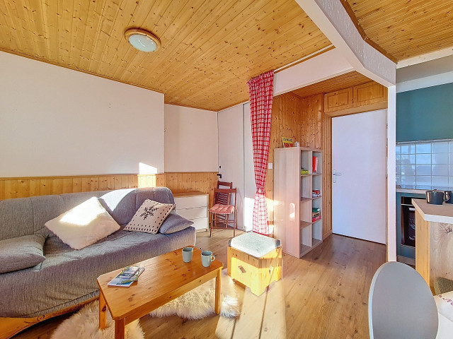 _agence-des-belleville_lv_images__lot_0000071231_03_29271921 _agence-des-belleville_lv_images__lot_0000071231_03_29271921