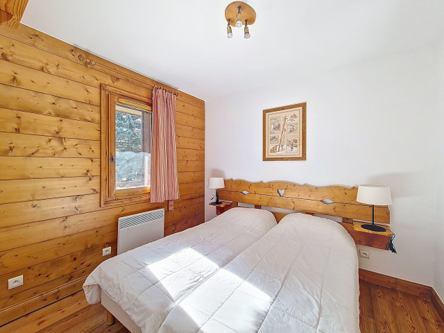 _agence-des-belleville_lv_images__lot_0000071238_07_29611518 _agence-des-belleville_lv_images__lot_0000071238_07_29611518