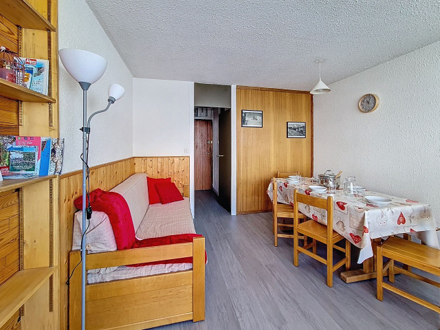 _agence-des-belleville_lv_images__lot_0000071250_02_32230496