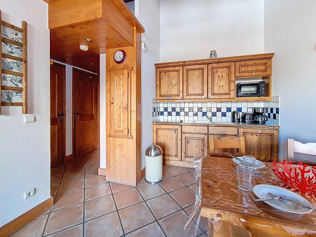 _agence-des-belleville_lv_images__lot_0000071289_01_29551433