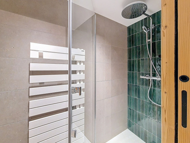 _agence-des-belleville_lv_images__lot_0000071306_12_29809778 _agence-des-belleville_lv_images__lot_0000071306_12_29809778