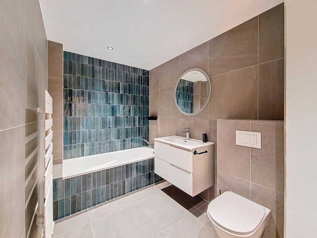 _agence-des-belleville_lv_images__lot_0000071307_15_28845400 _agence-des-belleville_lv_images__lot_0000071307_15_28845400