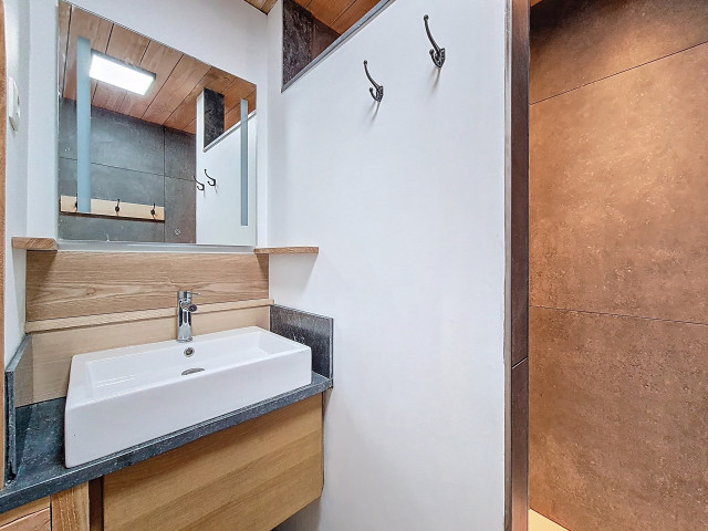 _agence-des-belleville_lv_images__lot_0000071321_11_29771565