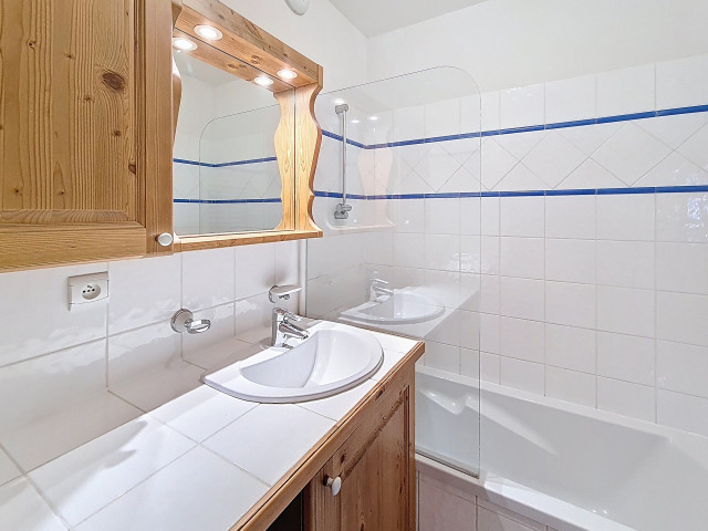 _agence-des-belleville_lv_images__lot_0000071322_09_30146149