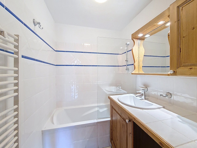 _agence-des-belleville_lv_images__lot_0000071330_08_30144717