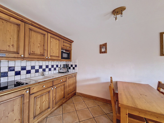 _agence-des-belleville_lv_images__lot_0000071344_03_29771197