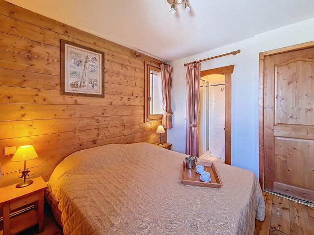 _agence-des-belleville_lv_images__lot_0000071346_08_30035280