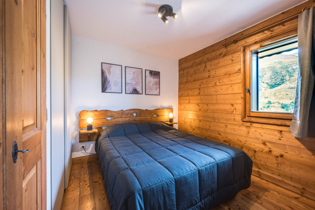 _agence-des-belleville_lv_images__lot_0000071348_08_32648516 _agence-des-belleville_lv_images__lot_0000071348_08_32648516