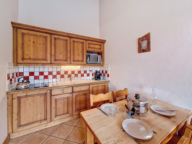 _agence-des-belleville_lv_images__lot_0000071349_01_30057634