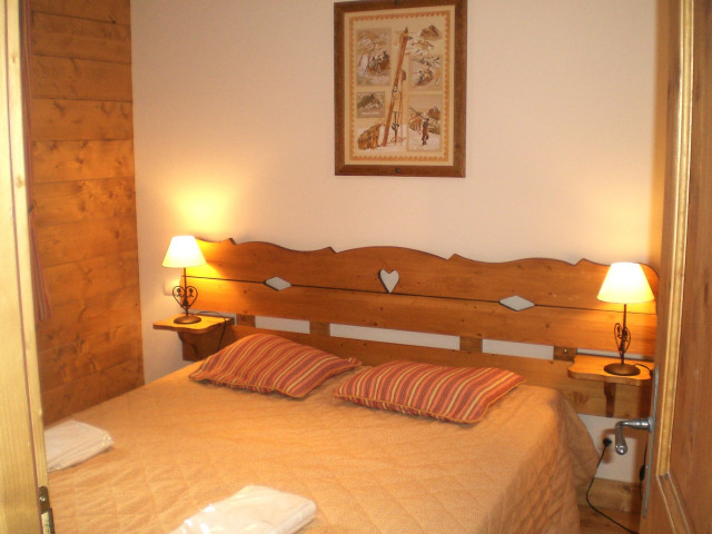 _agence-des-belleville_lv_images__lot_0000071351_05_29571513 _agence-des-belleville_lv_images__lot_0000071351_05_29571513