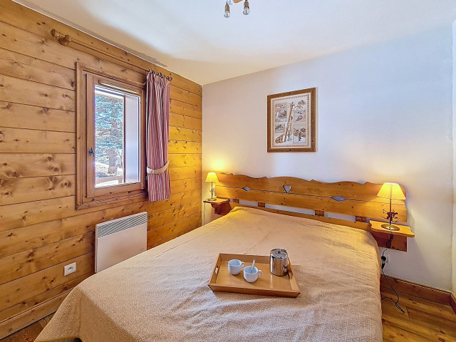 _agence-des-belleville_lv_images__lot_0000071351_07_29811730 _agence-des-belleville_lv_images__lot_0000071351_07_29811730