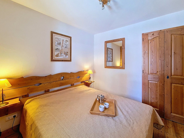 _agence-des-belleville_lv_images__lot_0000071351_08_29933287