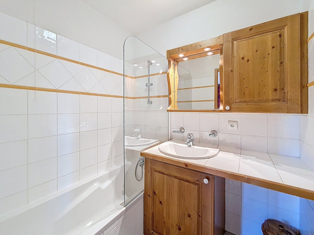 _agence-des-belleville_lv_images__lot_0000071359_06_30091533