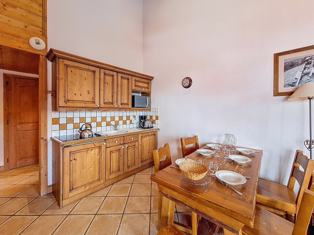 _agence-des-belleville_lv_images__lot_0000071361_03_30015580