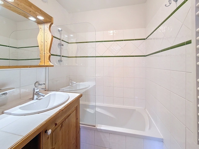 _agence-des-belleville_lv_images__lot_0000071370_08_29974135