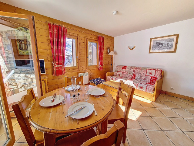 _agence-des-belleville_lv_images__lot_0000071376_03_29953881