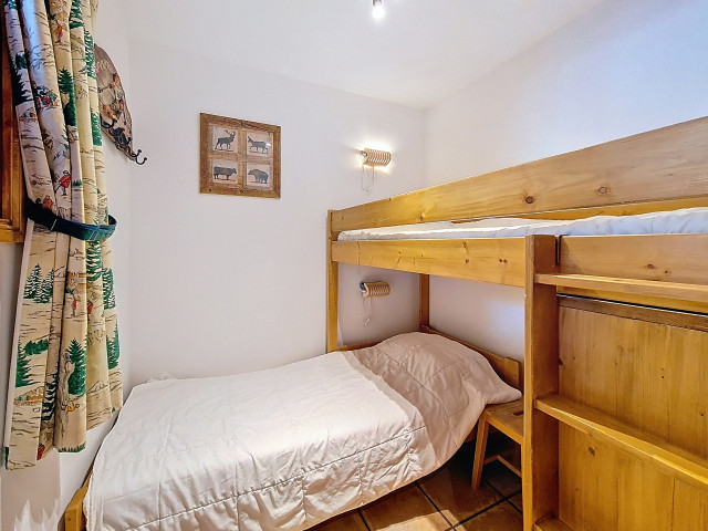 _agence-des-belleville_lv_images__lot_0000071377_05_29953998