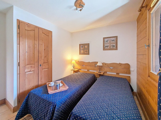 _agence-des-belleville_lv_images__lot_0000071380_10_30187451