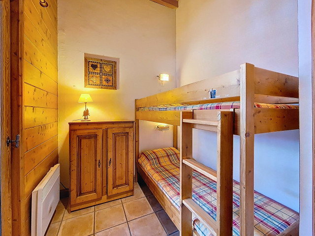 _agence-des-belleville_lv_images__lot_0000071400_08_30072549