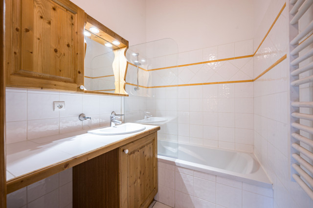 _agence-des-belleville_lv_images__lot_0000071422_09_32309847