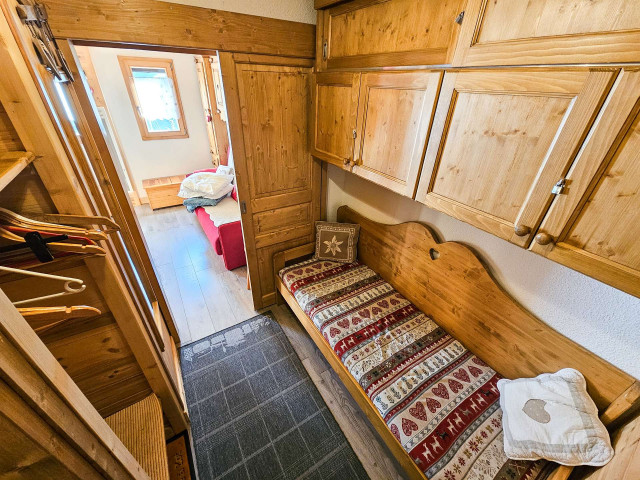 _clients_023300005_photos_22e_27749599