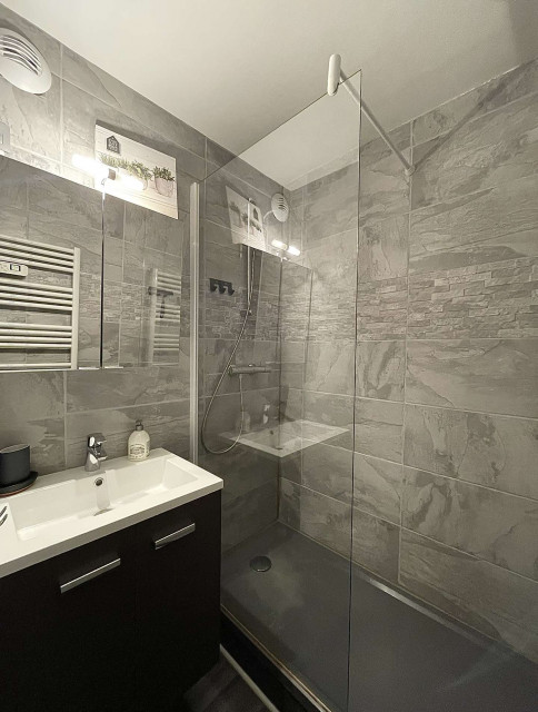 _clients_023300005_photos_26j_29510659