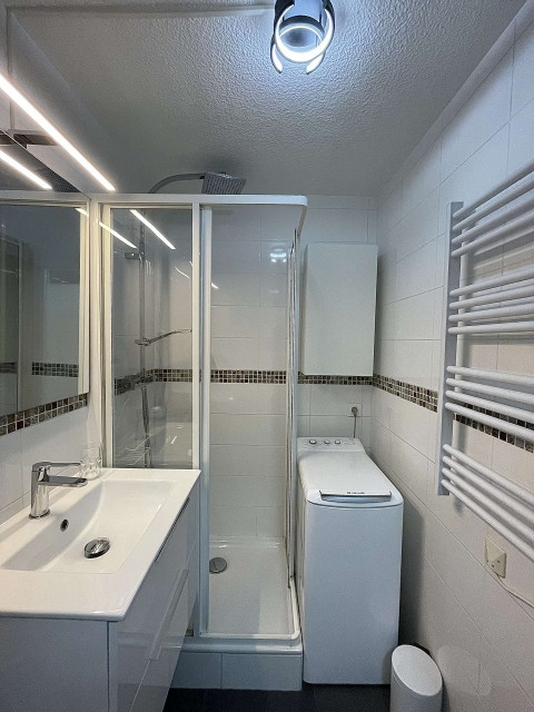 _clients_023300005_photos_28j_28975035