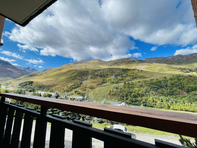 _clients_023300005_photos_29k_29331297