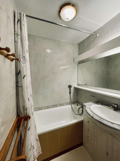 _clients_023300005_photos_30e_27692083