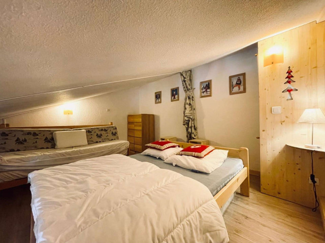 _clients_023300005_photos_35d_30144943